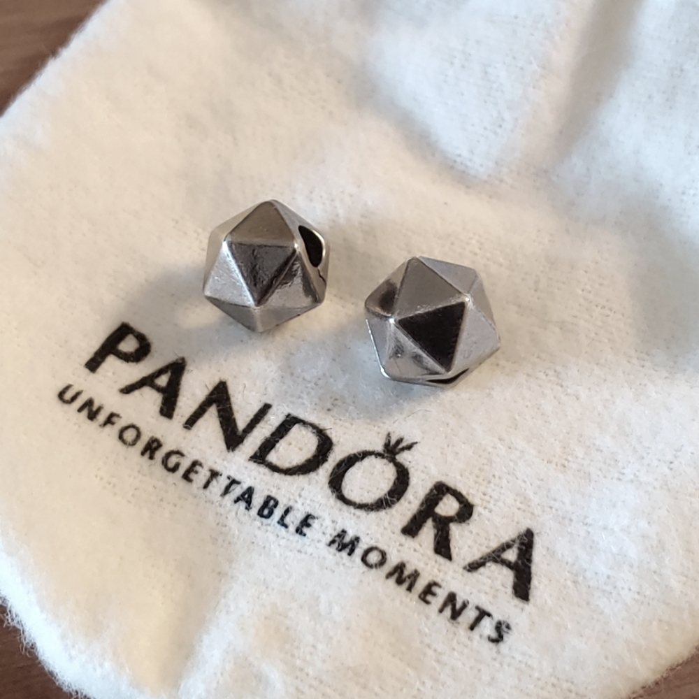 Retired dark Rockstar Pandora clips